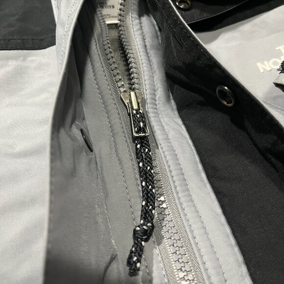 The North Face Vintage Men's Grey Jacket (S) - Picture 7 of 12